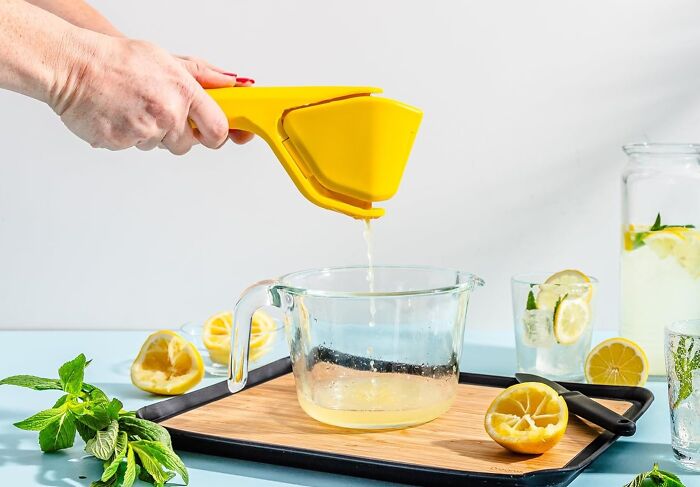 Get Ready To Make Lemonade So Good, Even Beyoncé Would Be Impressed! This Lemon Fluicer Is The Kitchen Tool You Need To Add Some Zest To Your Life